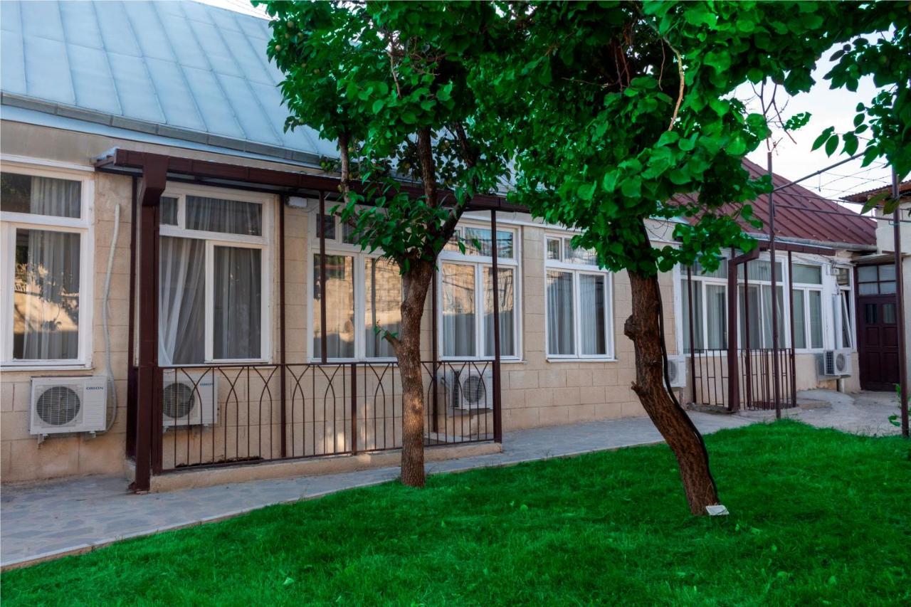 Hotel Tiflis Garden Exteriér fotografie